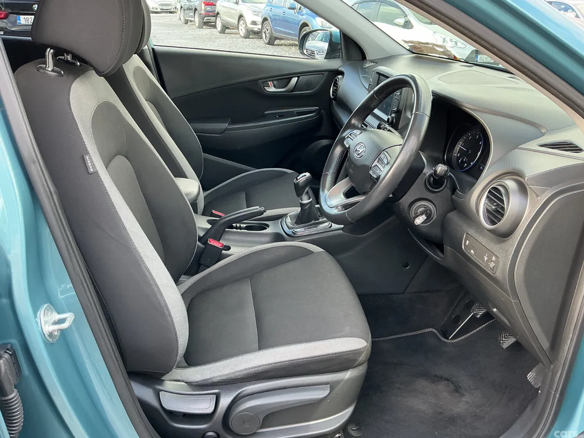 Hyundai KONA MPV, Diesel, 2020, Blue