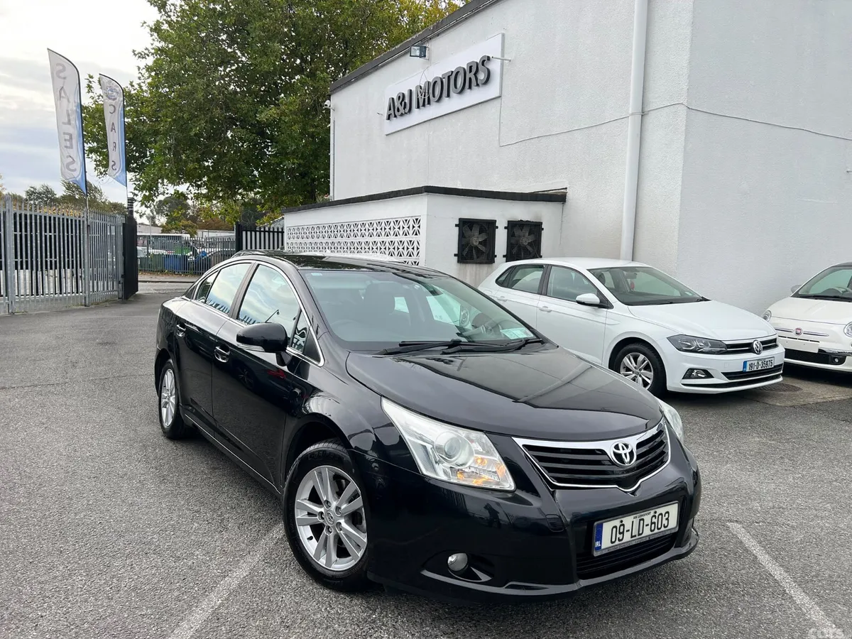 Toyota Avensis Saloon, Petrol, 2009, Black