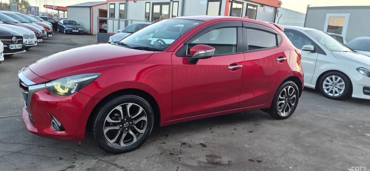 Mazda Demio Hatchback, Diesel, 2015, Red