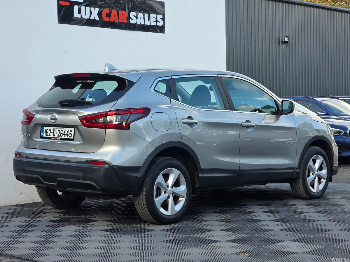 Nissan Qashqai Hatchback, Diesel, 2018, Silver