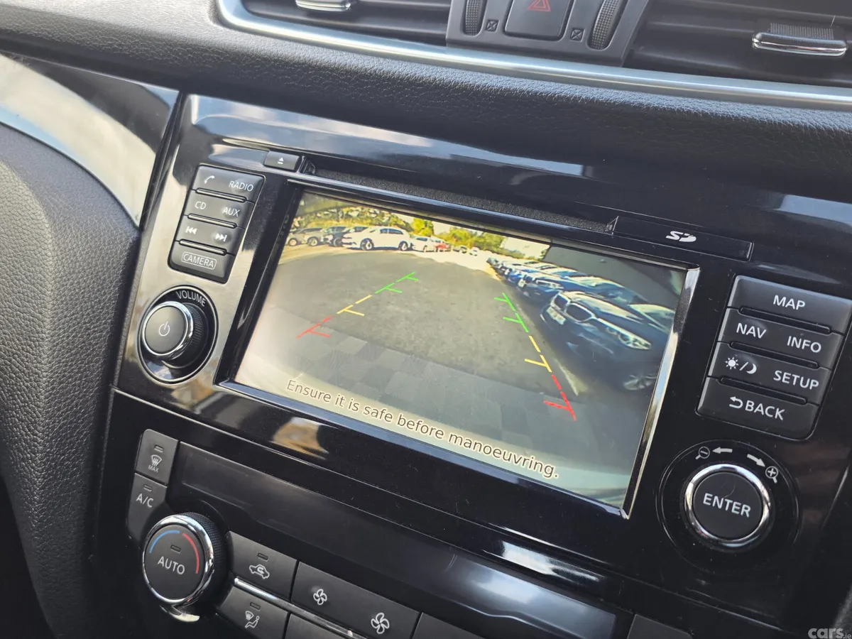 Nissan Qashqai Hatchback, Diesel, 2018, Silver
