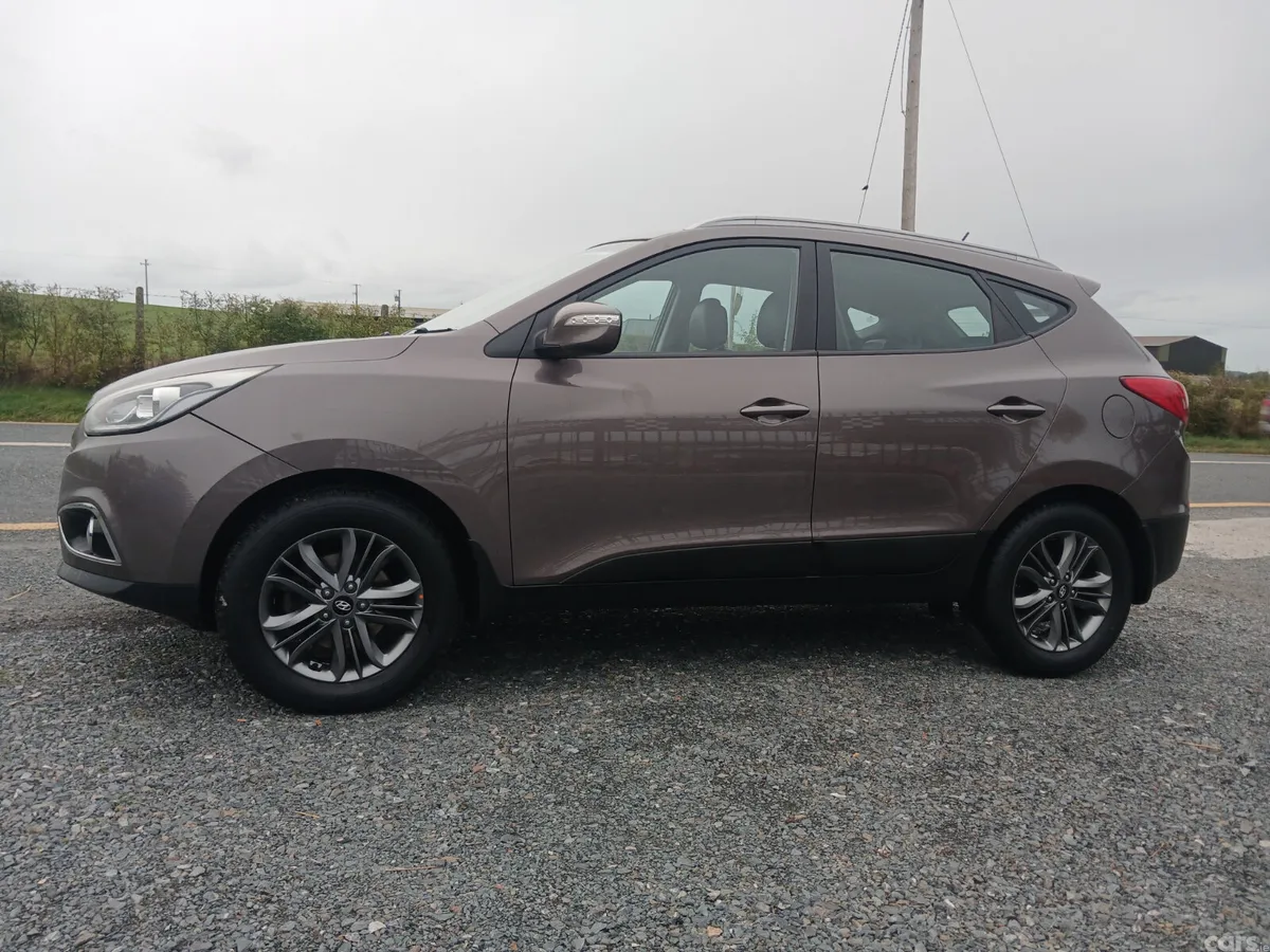 Hyundai ix35 SUV, Diesel, 2014, Brown