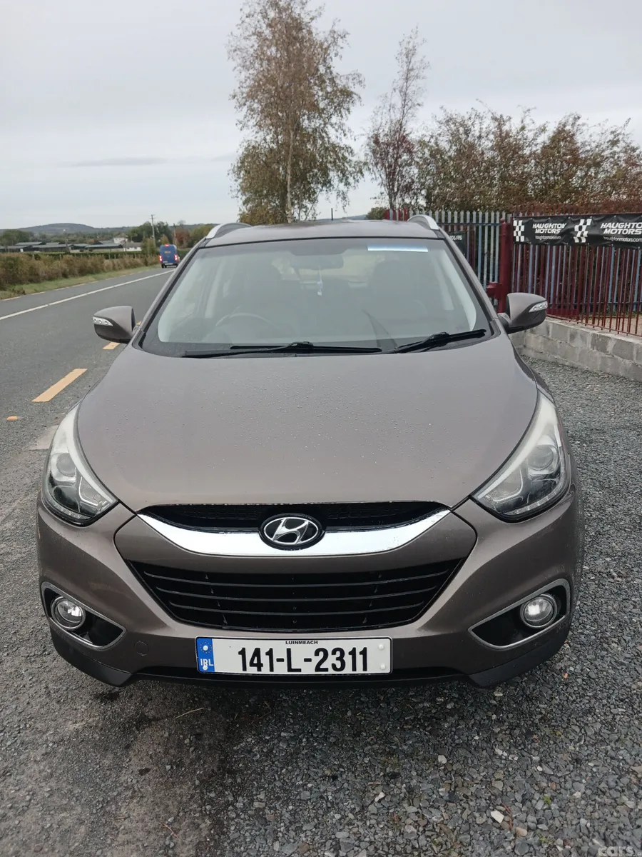 Hyundai ix35 SUV, Diesel, 2014, Brown