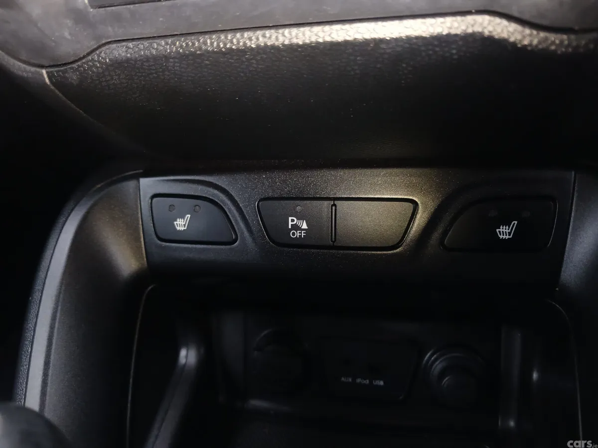 Hyundai ix35 SUV, Diesel, 2014, Brown