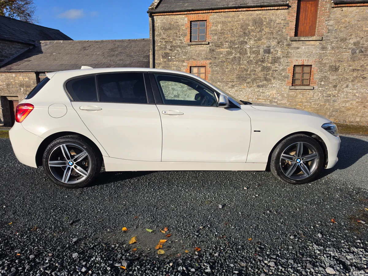 BMW 1-Series Hatchback, Petrol, 2015, White