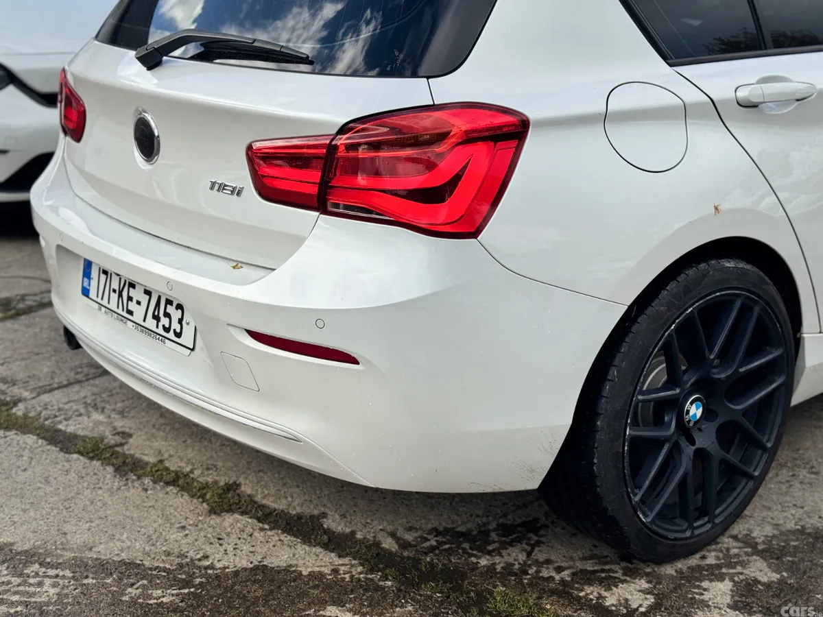 BMW 1-Series Hatchback, Petrol, 2017, White