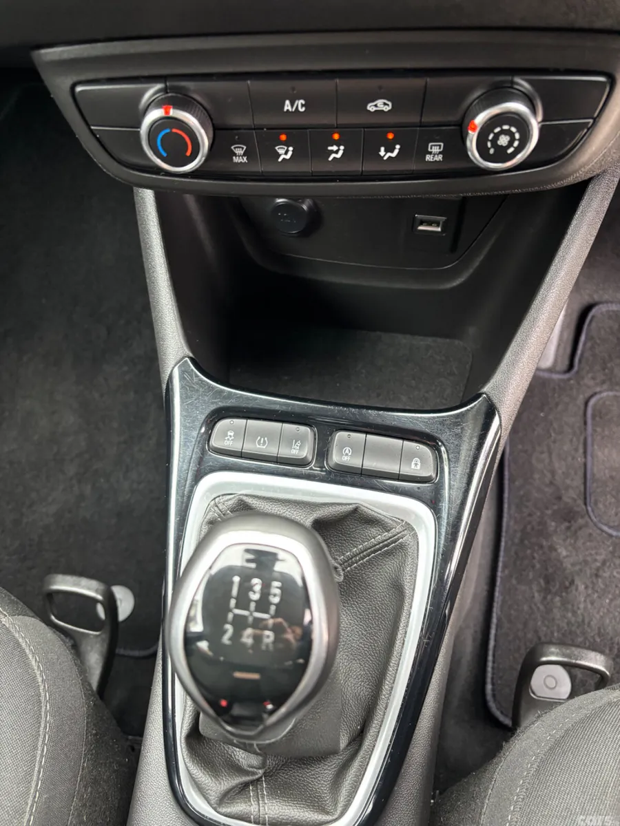 Opel Crossland X SUV, Petrol, 2021, Blue
