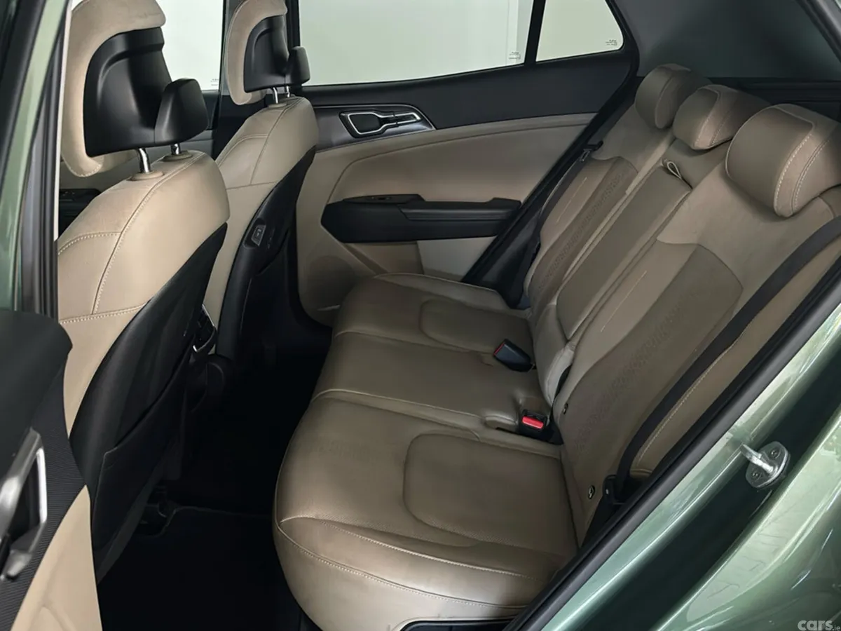 Kia Sportage SUV, Diesel, 2022, Green