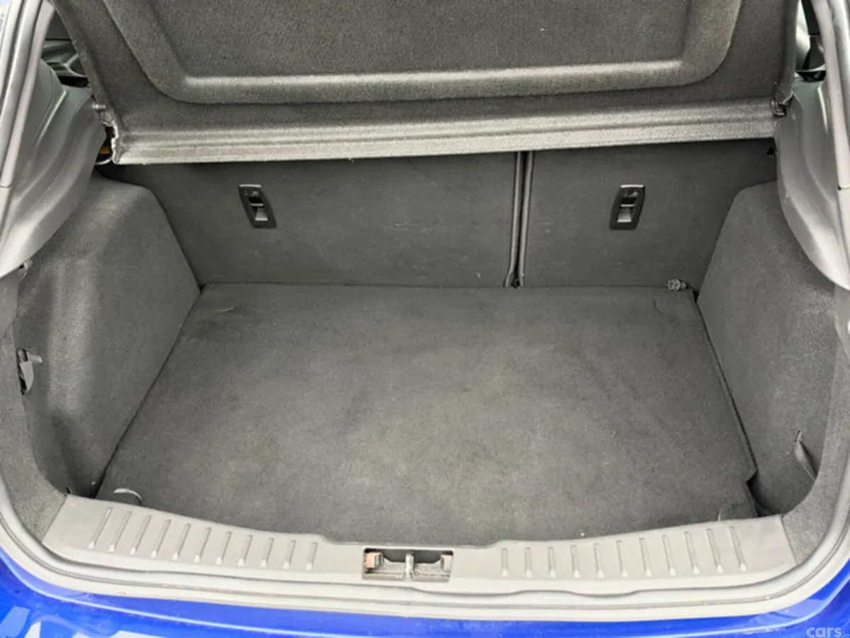 Ford Focus Hatchback, Diesel, 2017, Blue