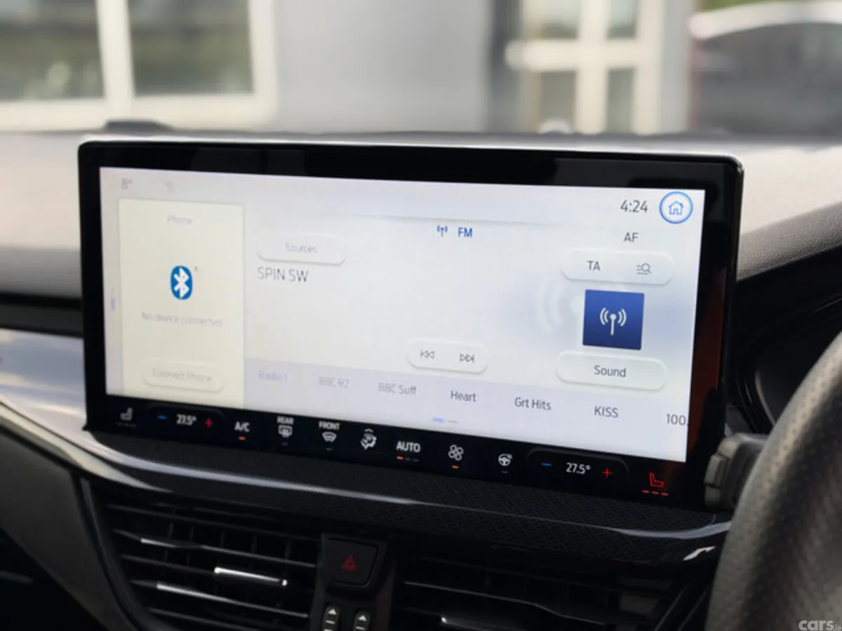 Ford Focus Hatchback, Diesel, 2022, Grey