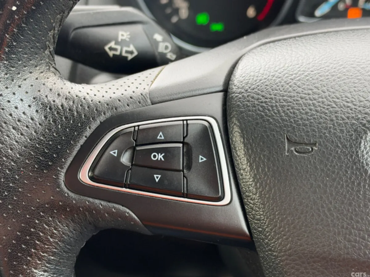 Ford Focus Hatchback, Diesel, 2017, Silver