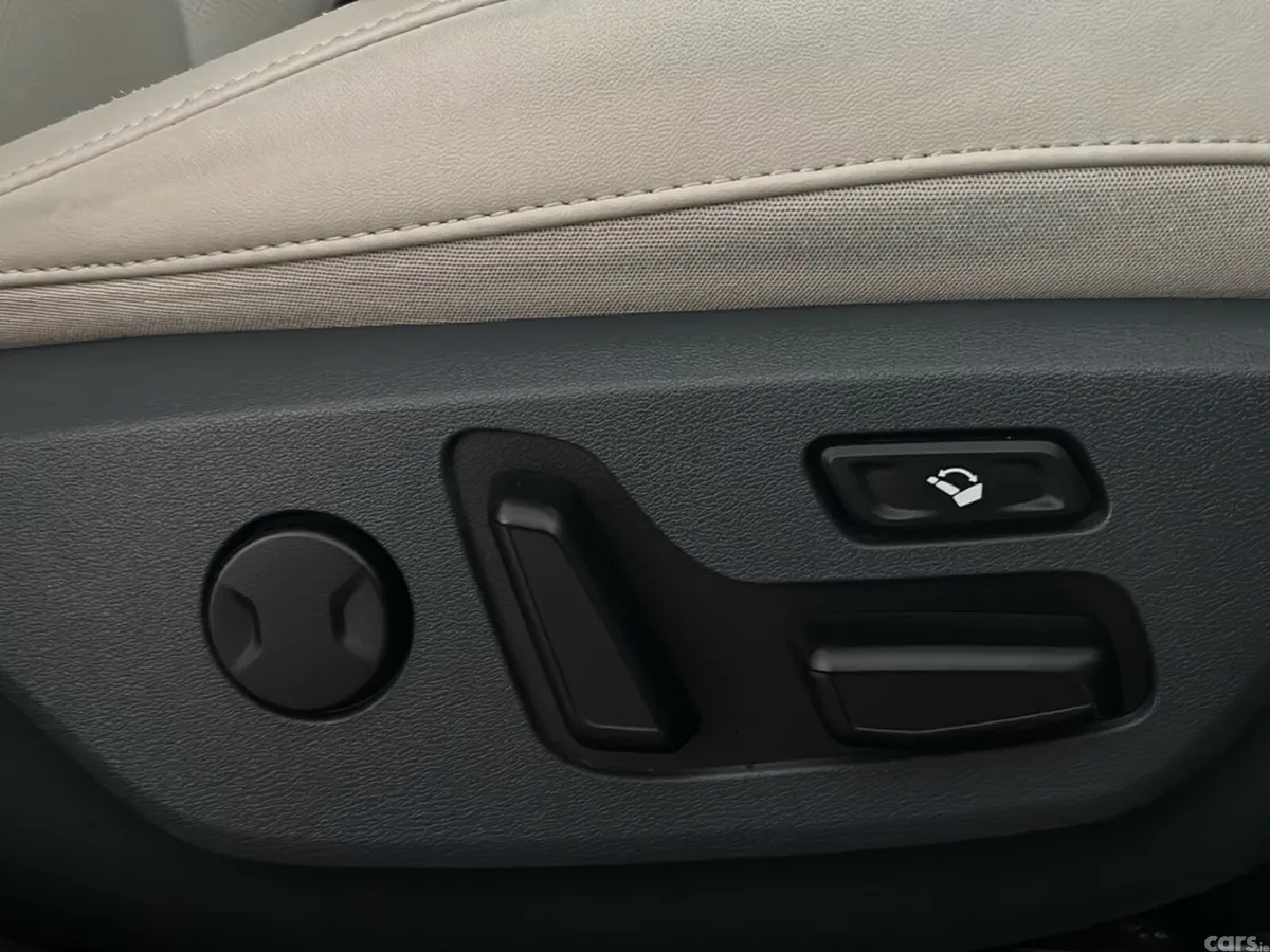 Kia EV6 MPV, Electric, 2023, Black