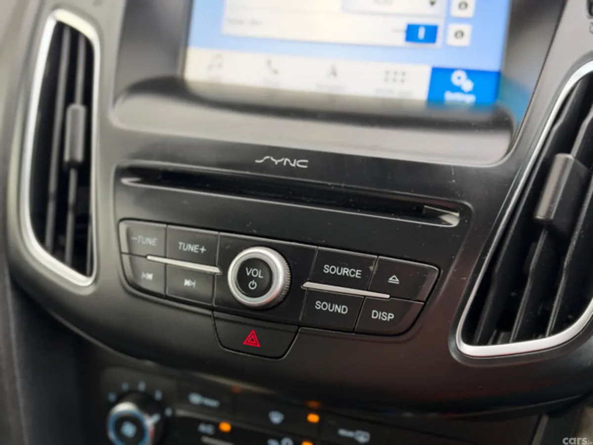 Ford Focus Hatchback, Diesel, 2017, Silver