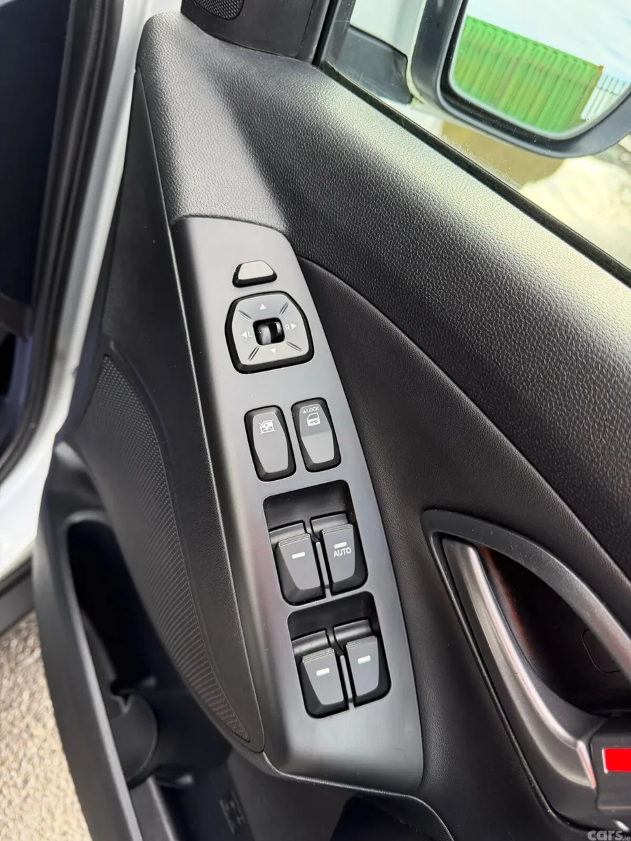 Hyundai ix35 SUV, Diesel, 2015, White