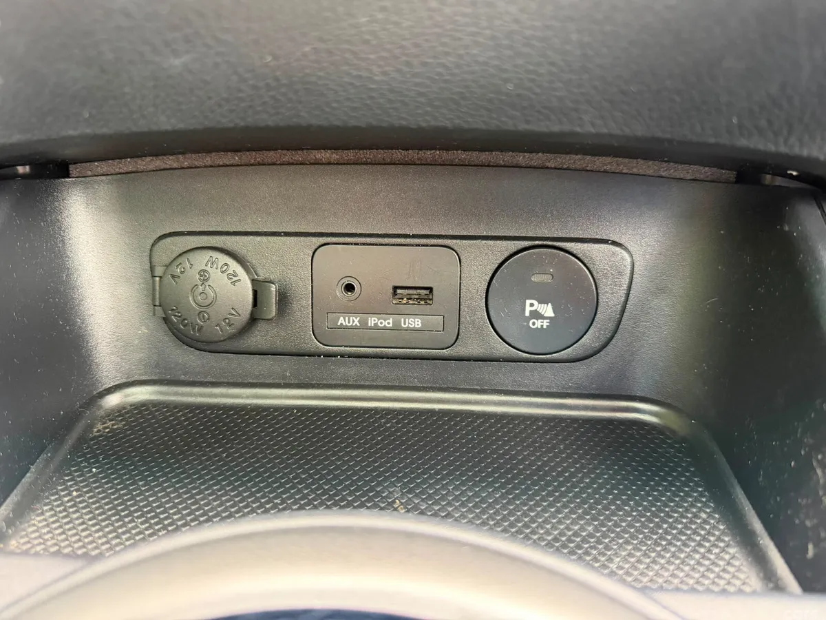 Kia Sportage SUV, Diesel, 2014, White