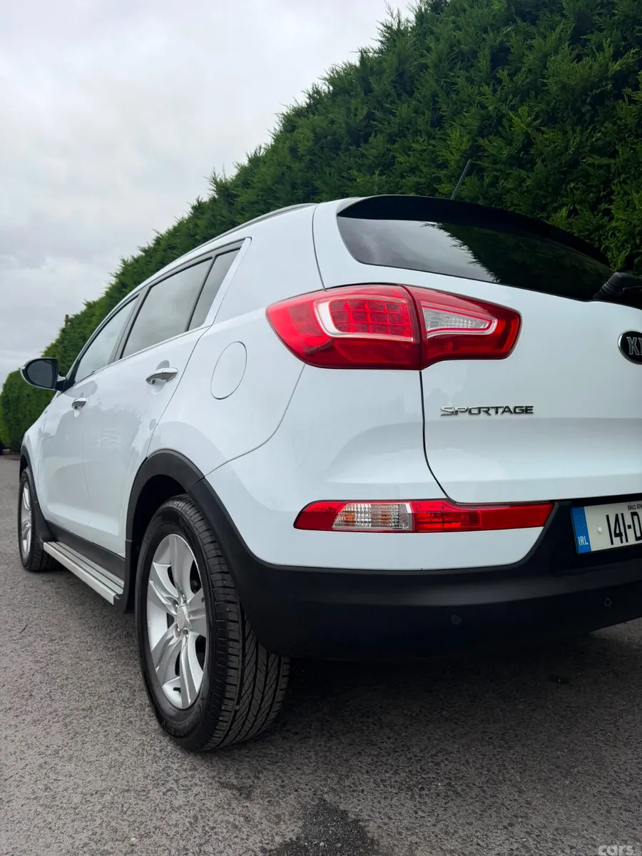 Kia Sportage SUV, Diesel, 2014, White