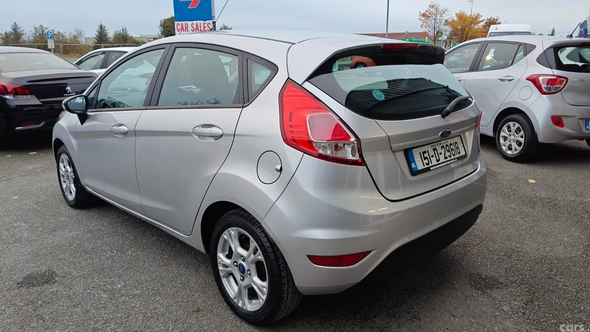 Ford Fiesta Hatchback, Diesel, 2015, Silver