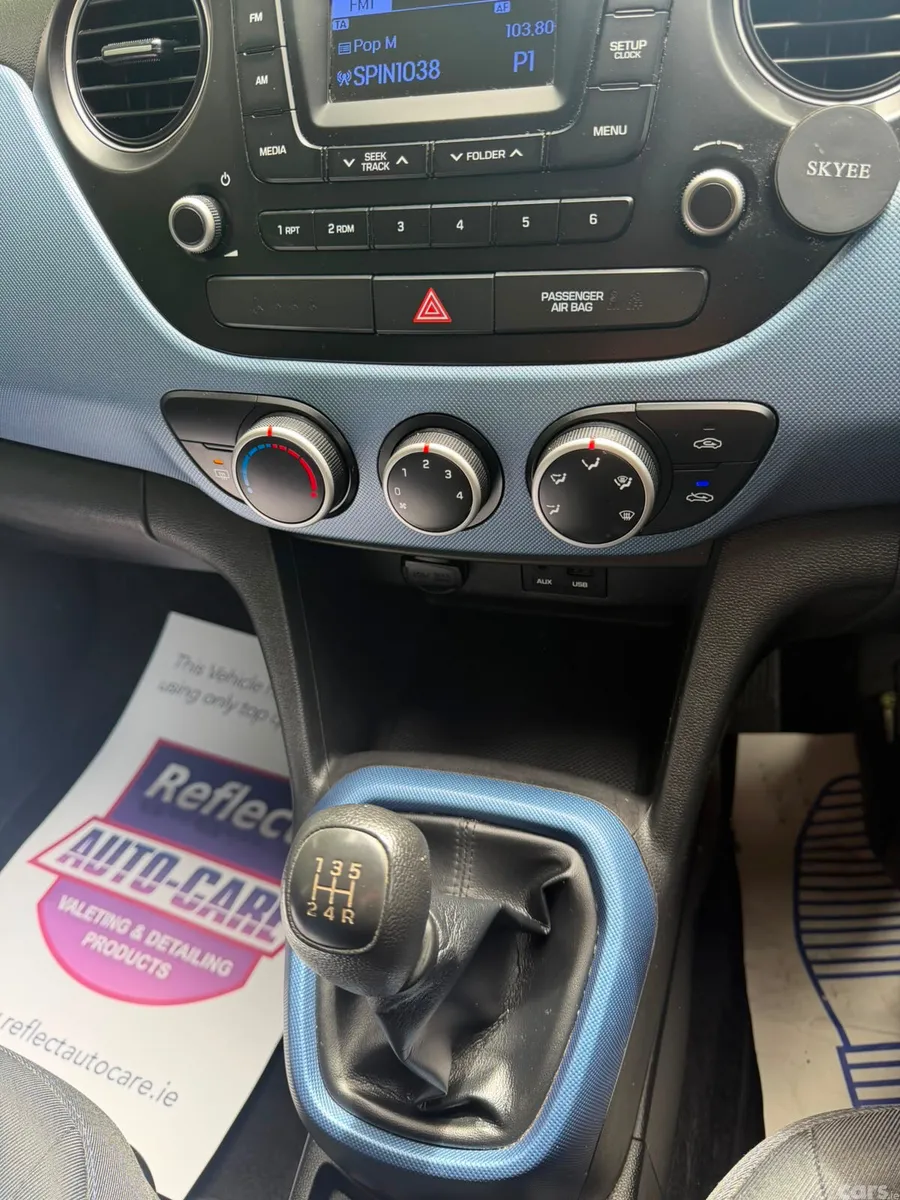 Hyundai i10 Hatchback, Petrol, 2019, White