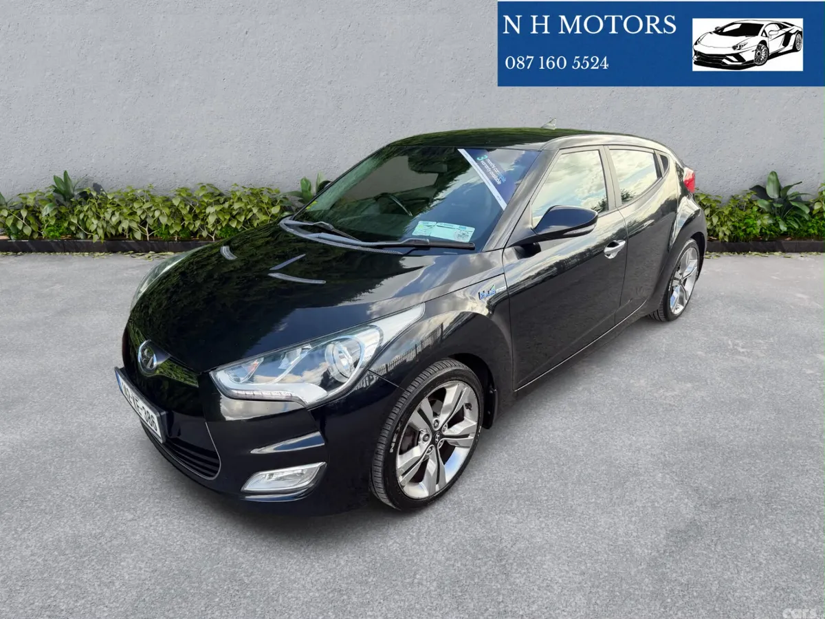 Hyundai Veloster Hatchback, Petrol, 2014, Black