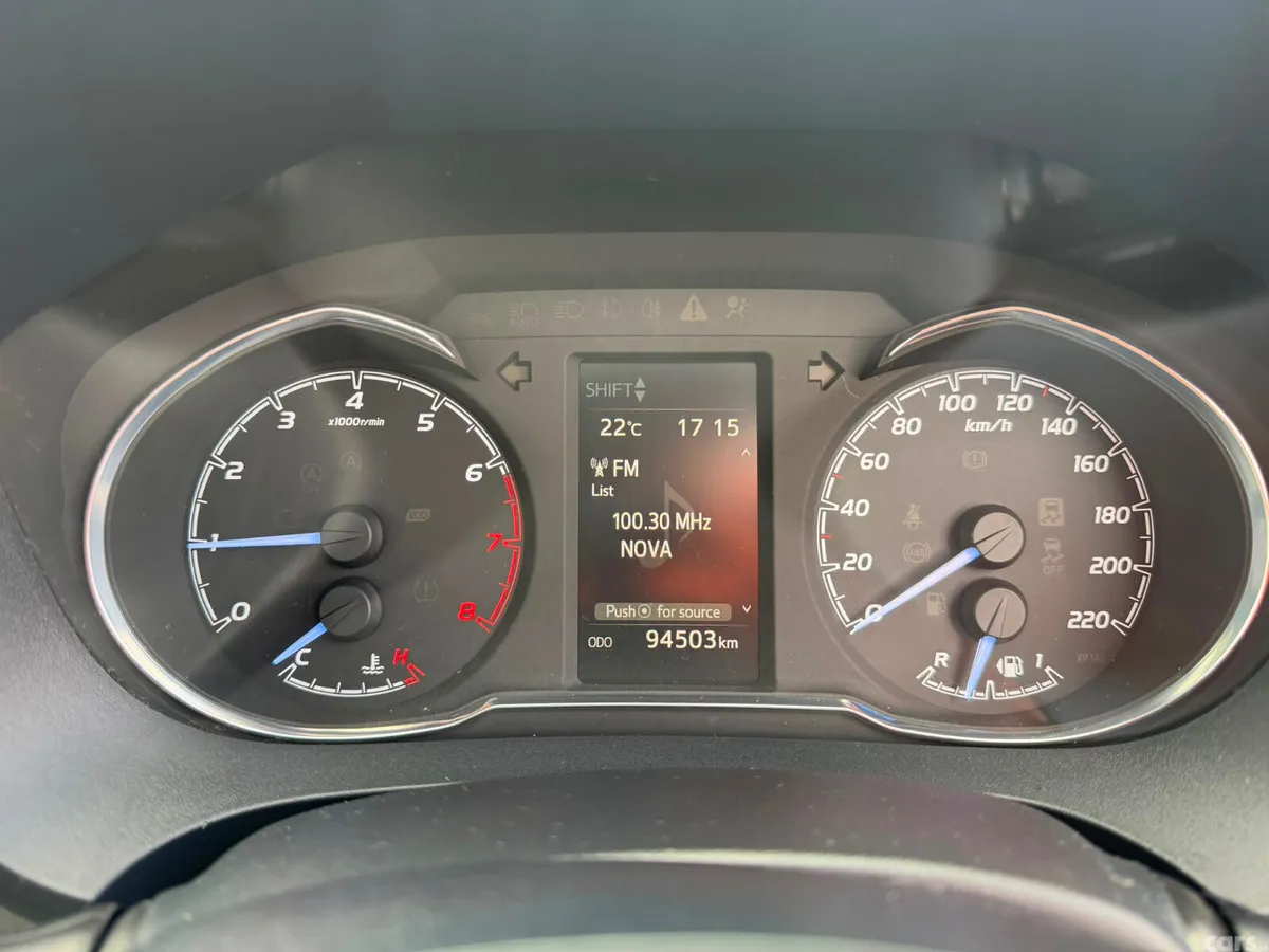 Toyota Yaris MPV, Petrol, 2019, Grey