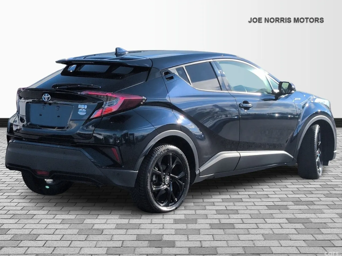 Toyota C-HR SUV, Petrol Hybrid, 2019, Blue