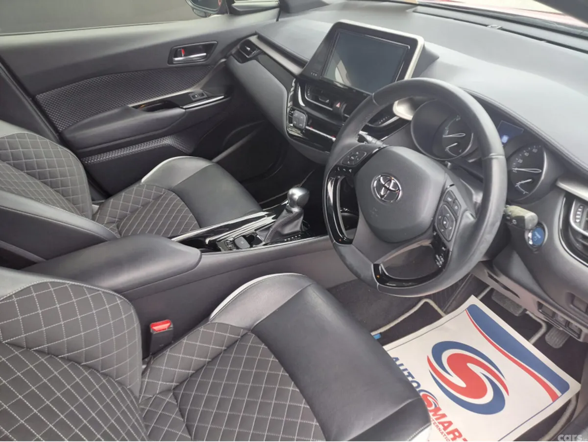 Toyota C-HR Hatchback, Petrol Hybrid, 2019, Red