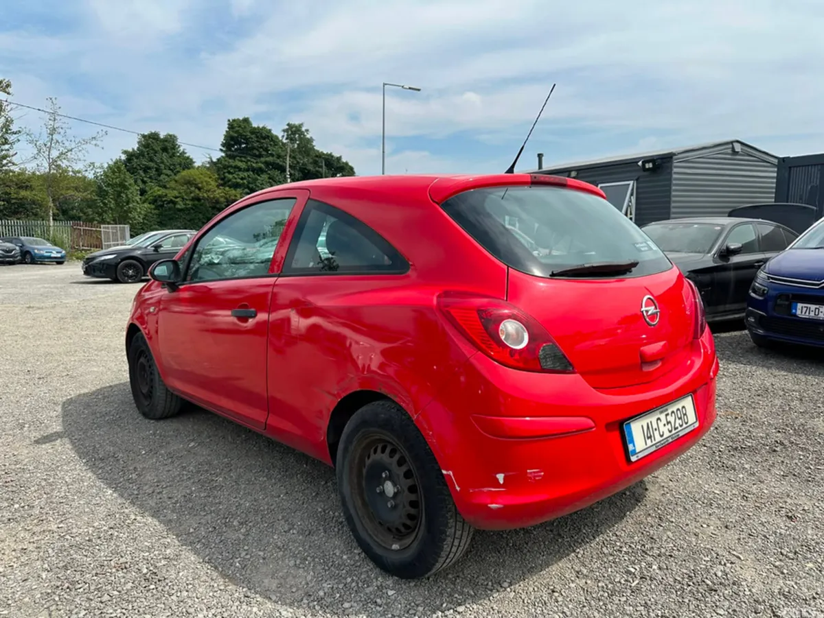 Opel Corsa Hatchback, Petrol, 2024, Red
