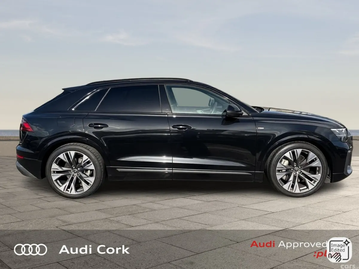 Audi Q8 SUV, Petrol Plug-in Hybrid, 2025, Black