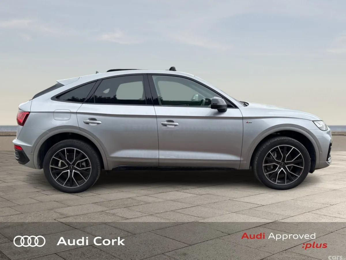 Audi Q5 Hatchback, Diesel, 2025, Silver