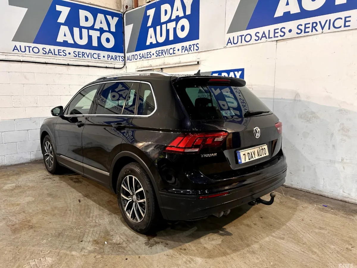 Volkswagen Tiguan SUV, Diesel, 2018, Black