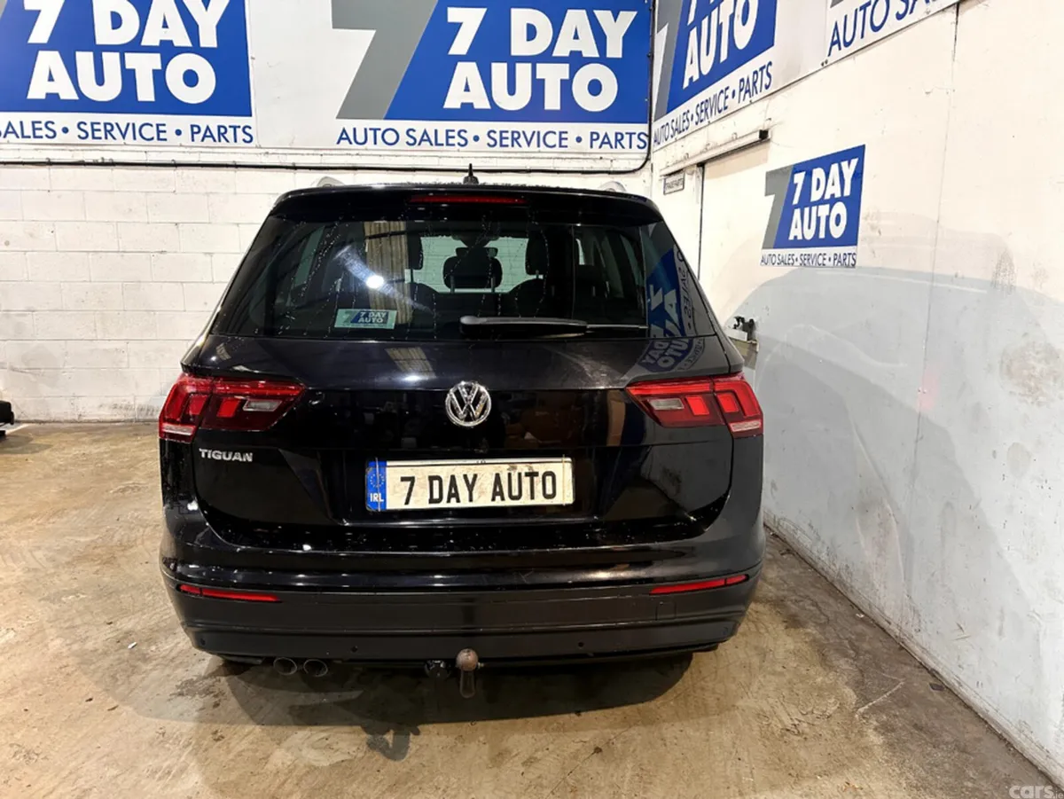 Volkswagen Tiguan SUV, Diesel, 2018, Black
