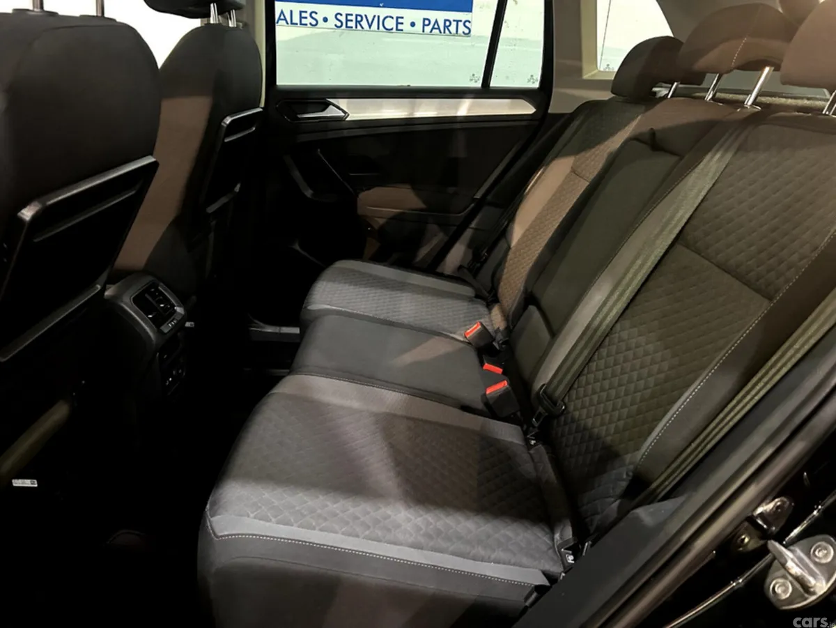 Volkswagen Tiguan SUV, Diesel, 2018, Black
