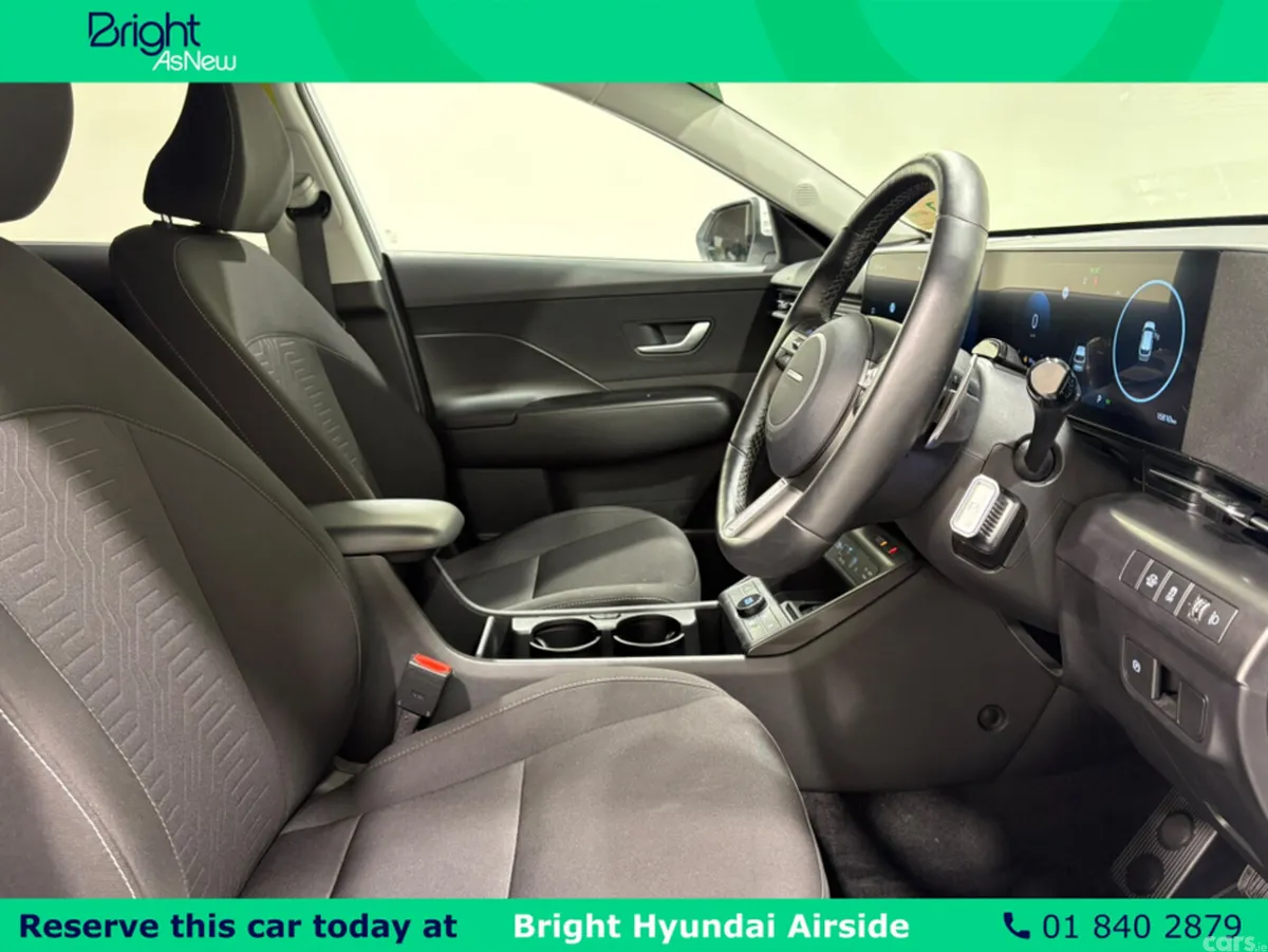 Hyundai KONA MPV, Petrol Hybrid, 2026, White