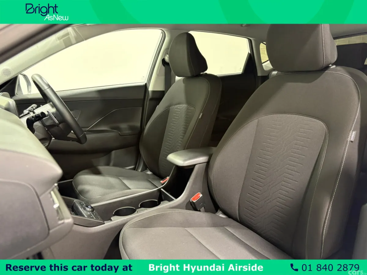 Hyundai KONA MPV, Petrol Hybrid, 2026, White