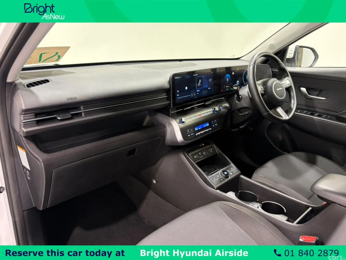 Hyundai KONA MPV, Petrol Hybrid, 2026, White