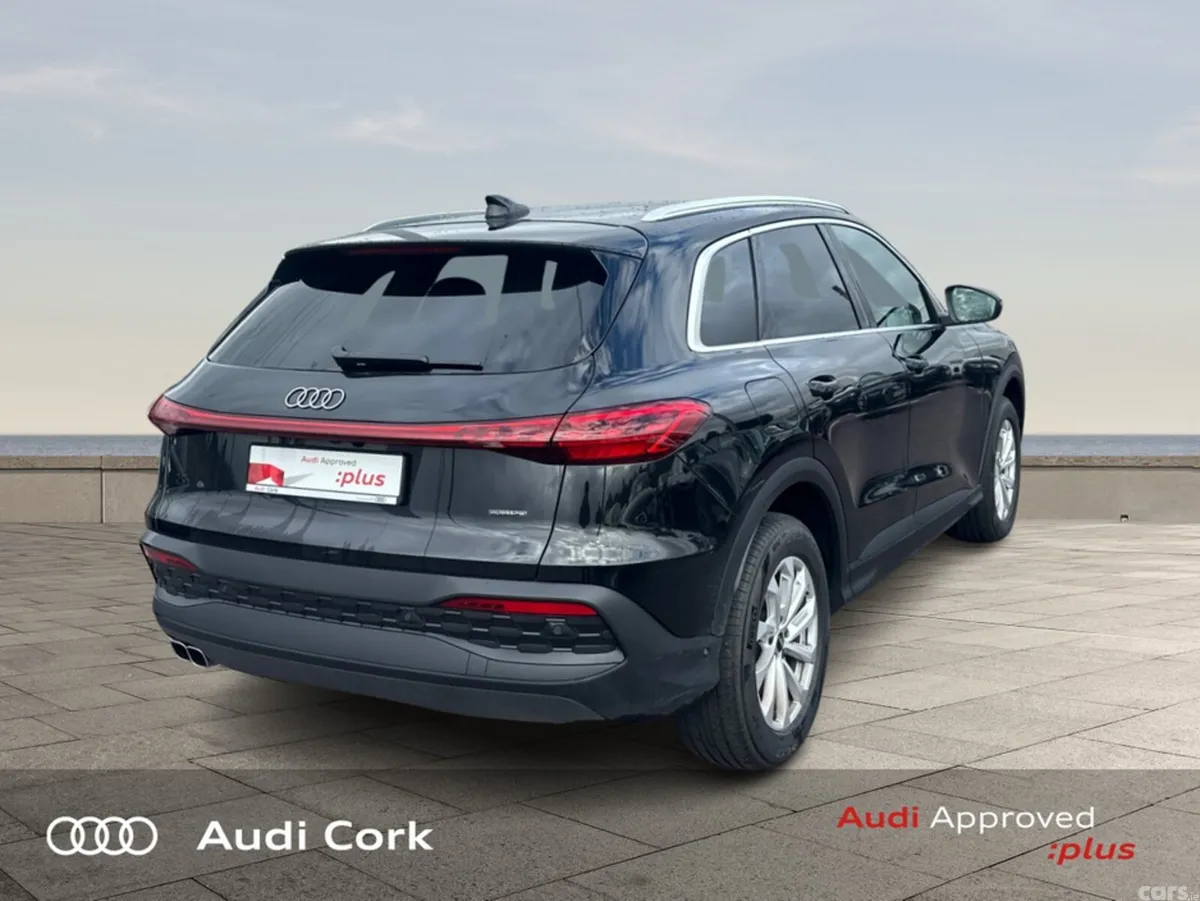 Audi Q5 Hatchback, Diesel, 2025, 