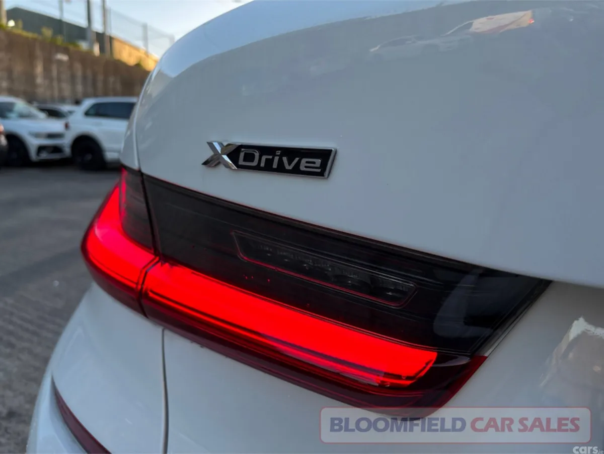 BMW 3-Series Saloon, Diesel, 2021, White