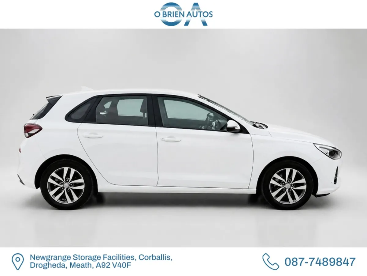 Hyundai i30 Hatchback, Petrol, 2017, White