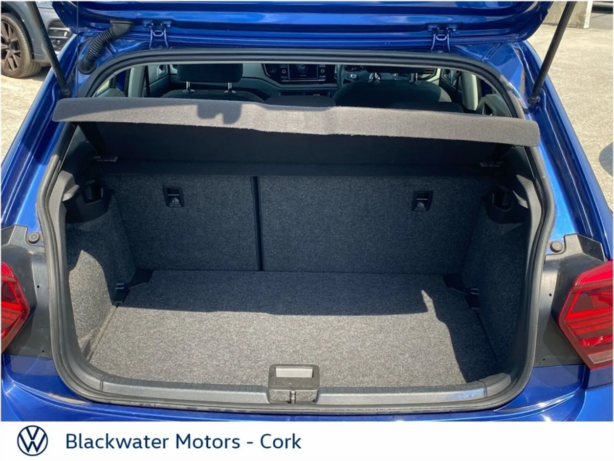 Volkswagen Polo Hatchback, Petrol, 2019, 