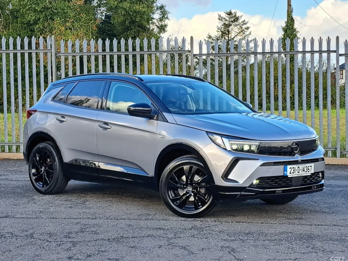 Opel Grandland SUV, Diesel, 2023, Grey