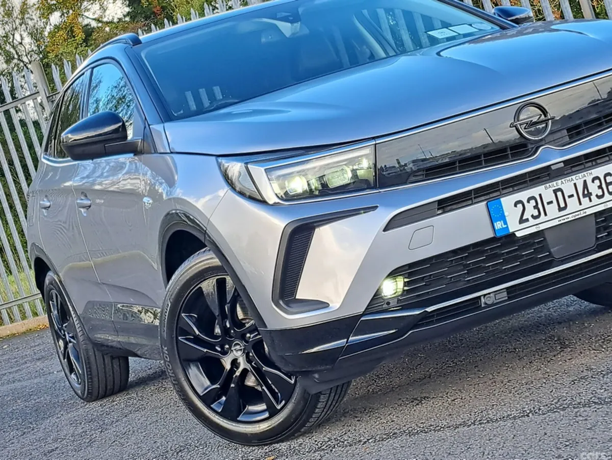 Opel Grandland SUV, Diesel, 2023, Grey