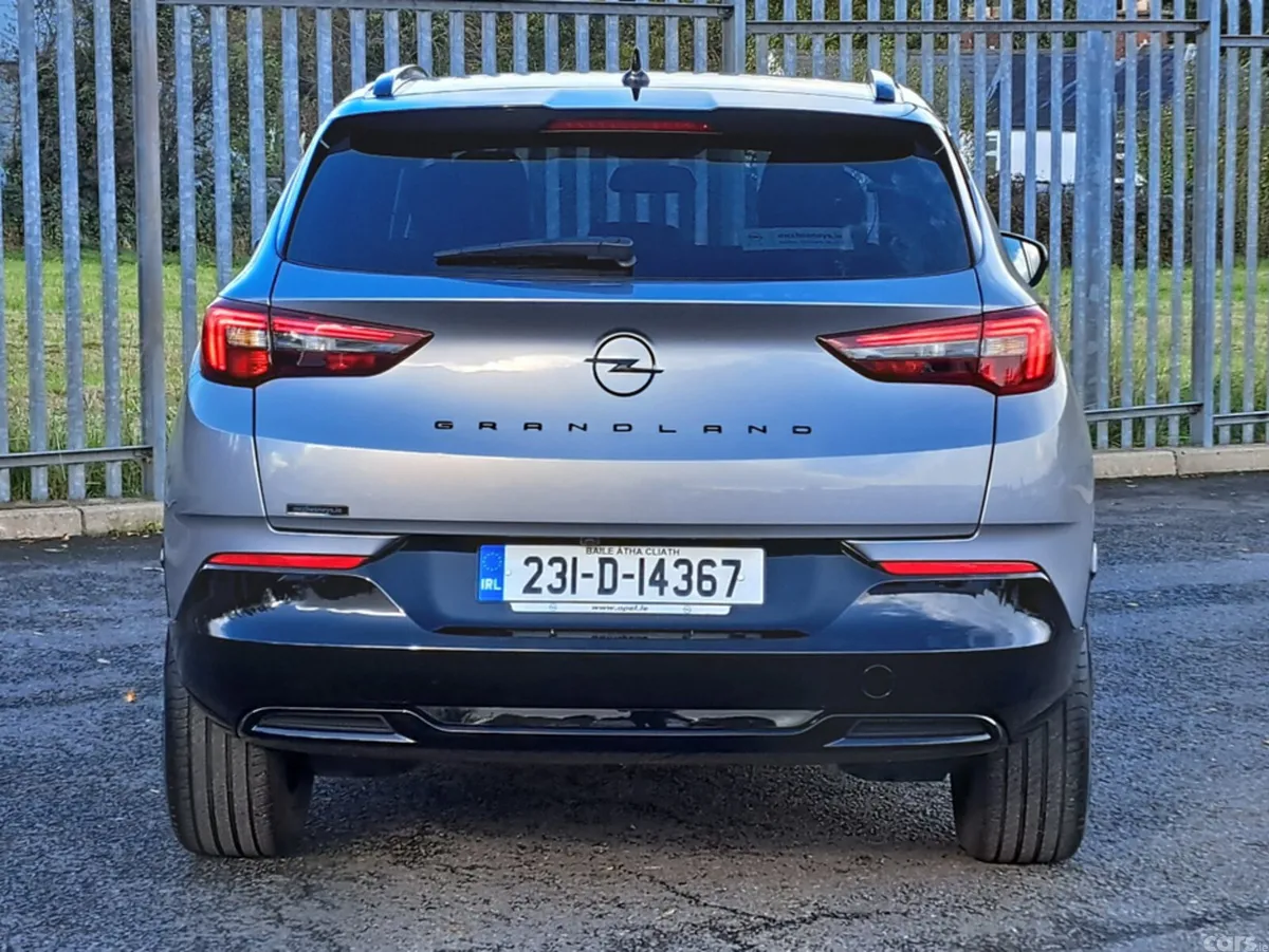 Opel Grandland SUV, Diesel, 2023, Grey