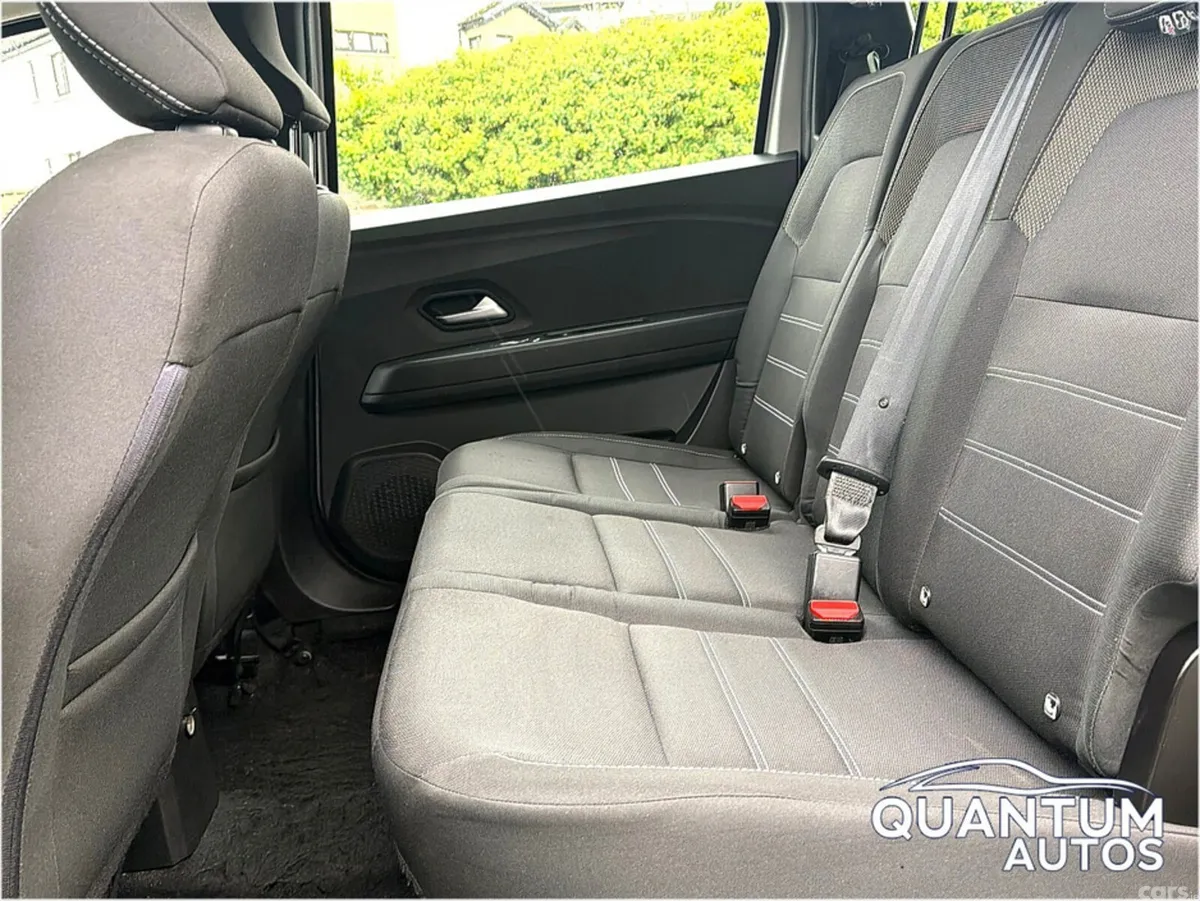 Dacia Jogger Estate, Petrol, 2022, Grey