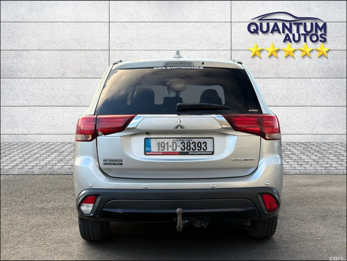 Mitsubishi Outlander SUV, Diesel, 2019, Grey