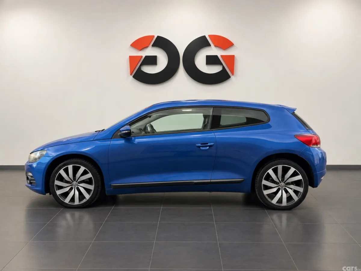 Volkswagen Scirocco Coupe, Petrol, 2013, Blue