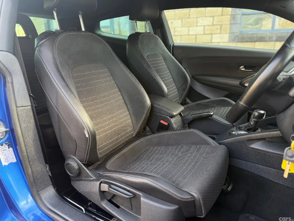 Volkswagen Scirocco Coupe, Petrol, 2013, Blue