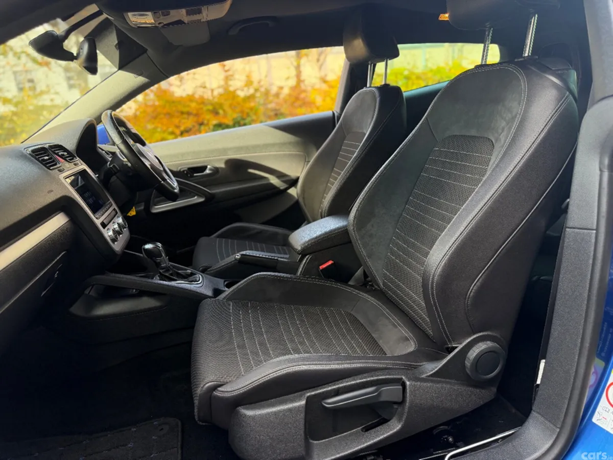 Volkswagen Scirocco Coupe, Petrol, 2013, Blue