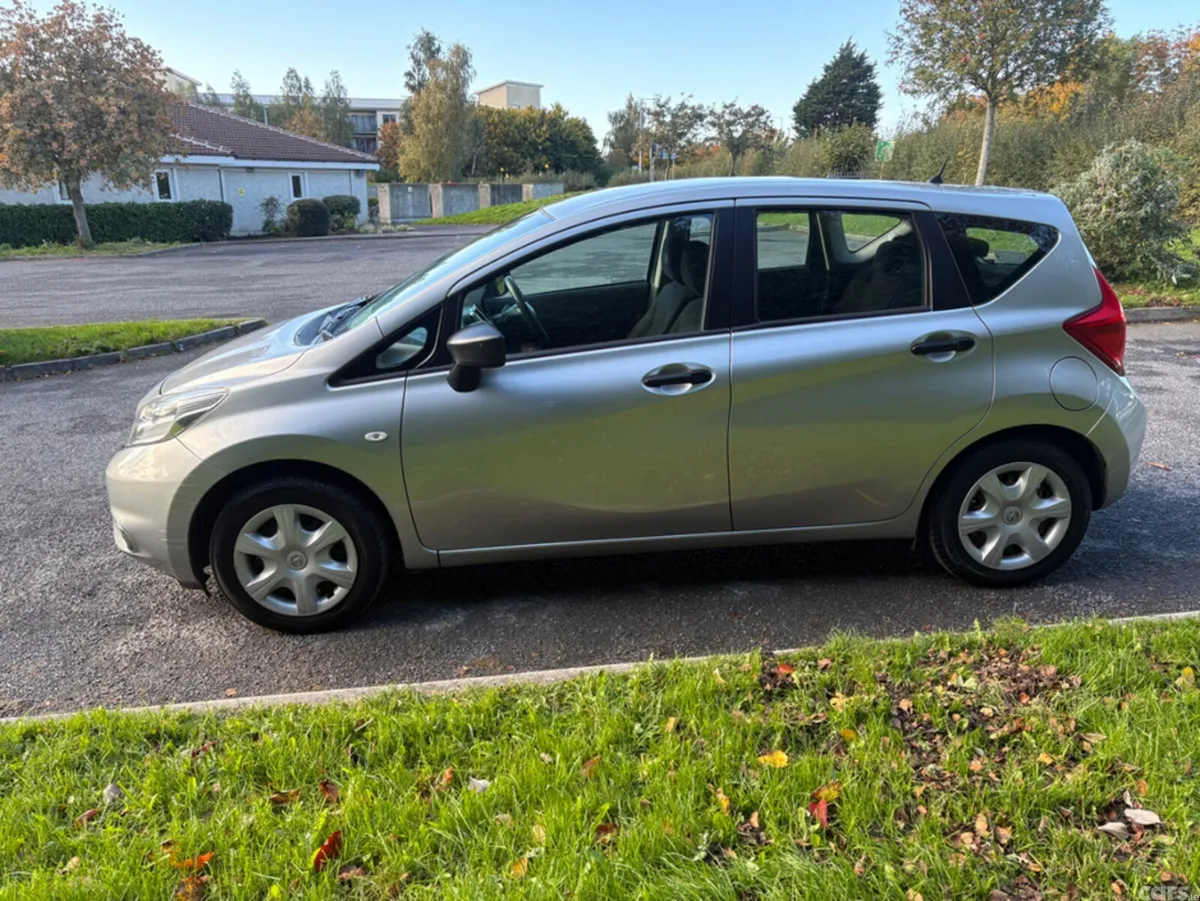 Nissan Note MPV, Petrol, 2014, Silver