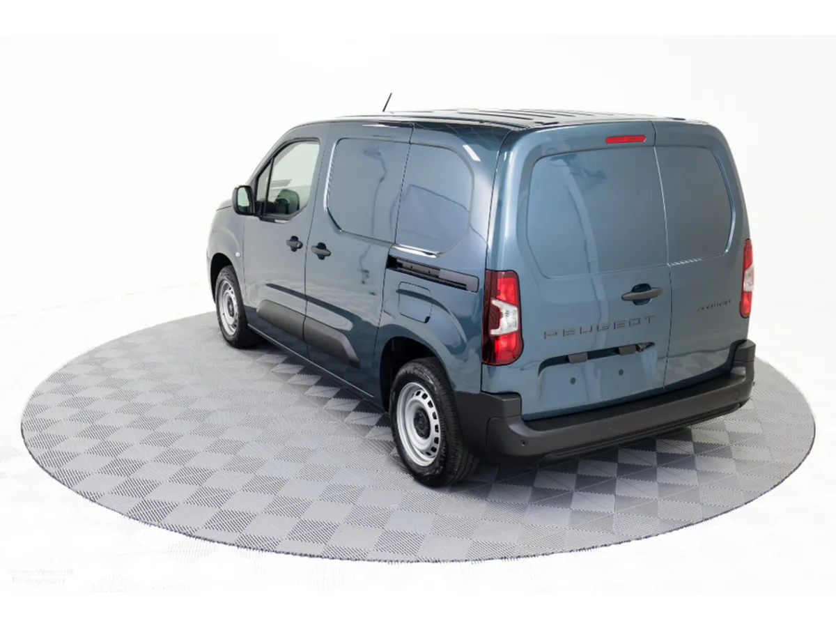 Peugeot Partner Van, Diesel, 2026, Blue