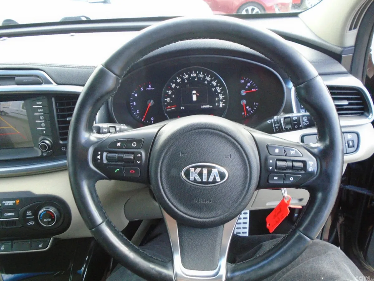 Kia Sorento SUV, Diesel, 2017, Red